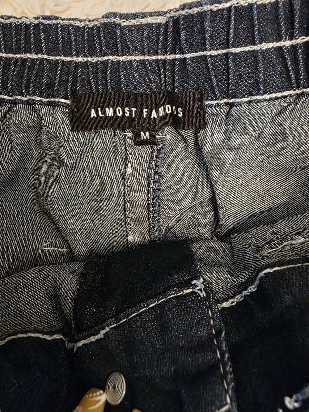 Almost Famous Dark Navy Wide Leg Cargo with White Contrast Stitching Pants - Picture 7 of 8